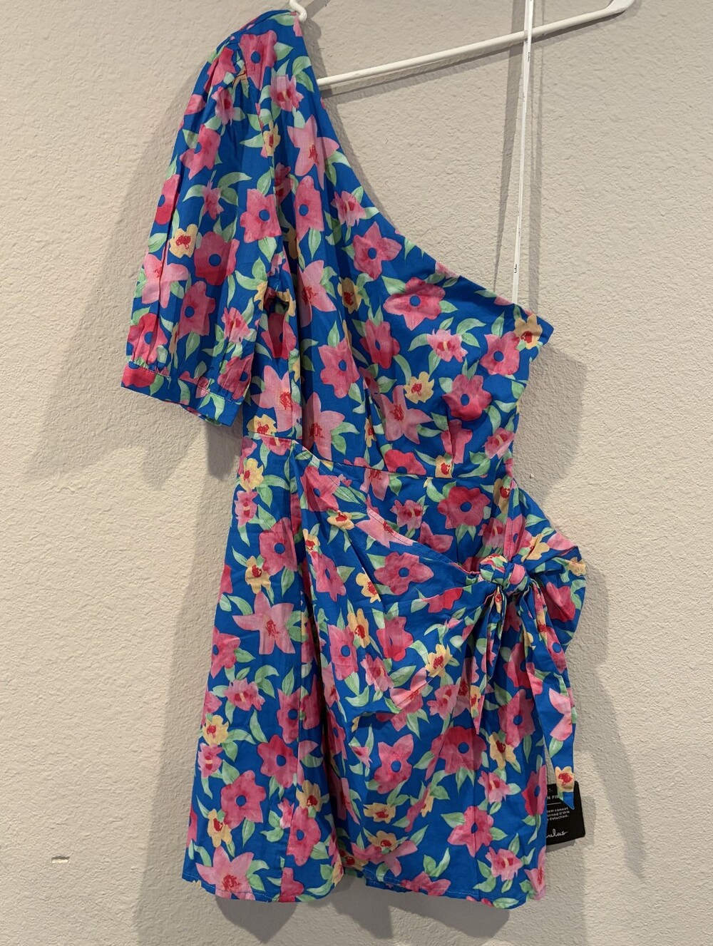 NEW LULUS Womens Multicolor Floral One Shoulder Wrap Tie Mini Dress Size Medium